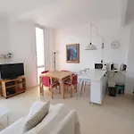 Apartment Acquamarina Riviera By Portofinovacanze