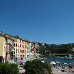 Acquamarina Riviera By Portofinovacanze * Rapallo